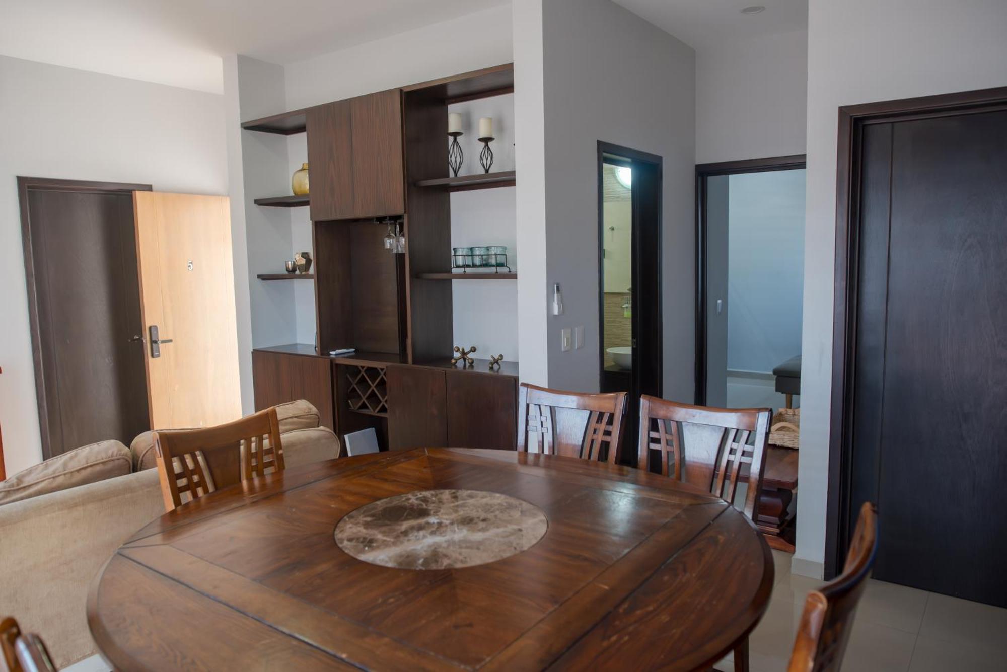 2Br/2Ba Condo 1 Block To Ocean! - Unit #5 Mazatlán Kültér fotó